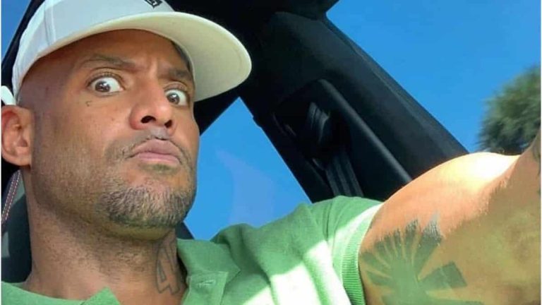 Booba ridiculise Maes et son manque de courage sur Twitter !