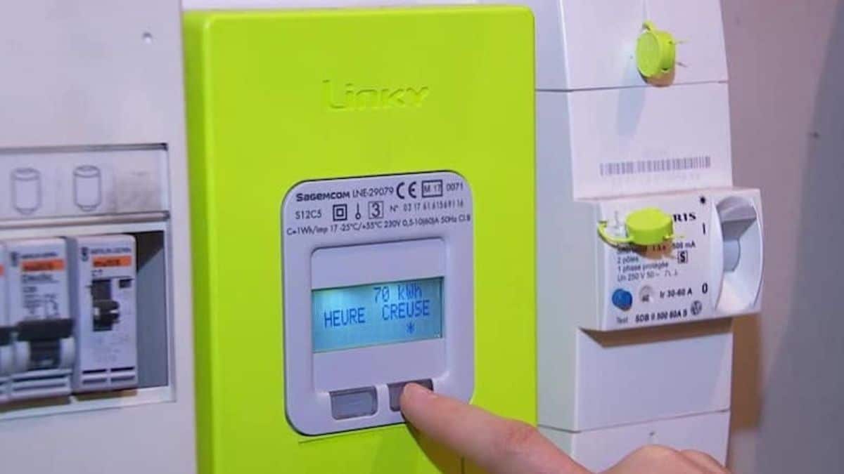 200 000 foyers équipés d'un compteur Linky sont concernés : leur consommation  électrique pourrait être limitée cet hiver 