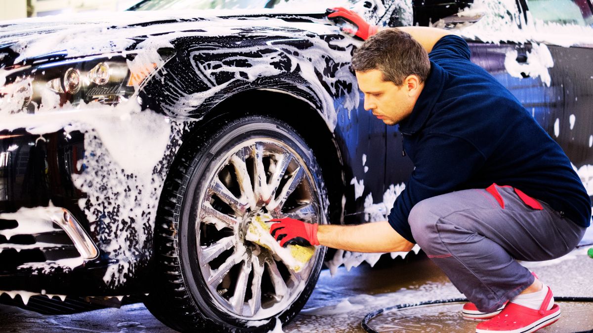 Automobilistes: cette lourde amende jusqu’à 75 000€ quand vous lavez votre voiture