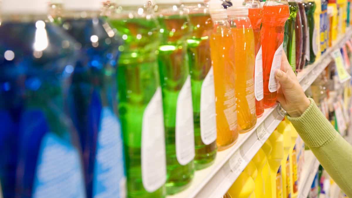 Le liquide vaisselle numéro 1 en supermarché selon Que Choisir