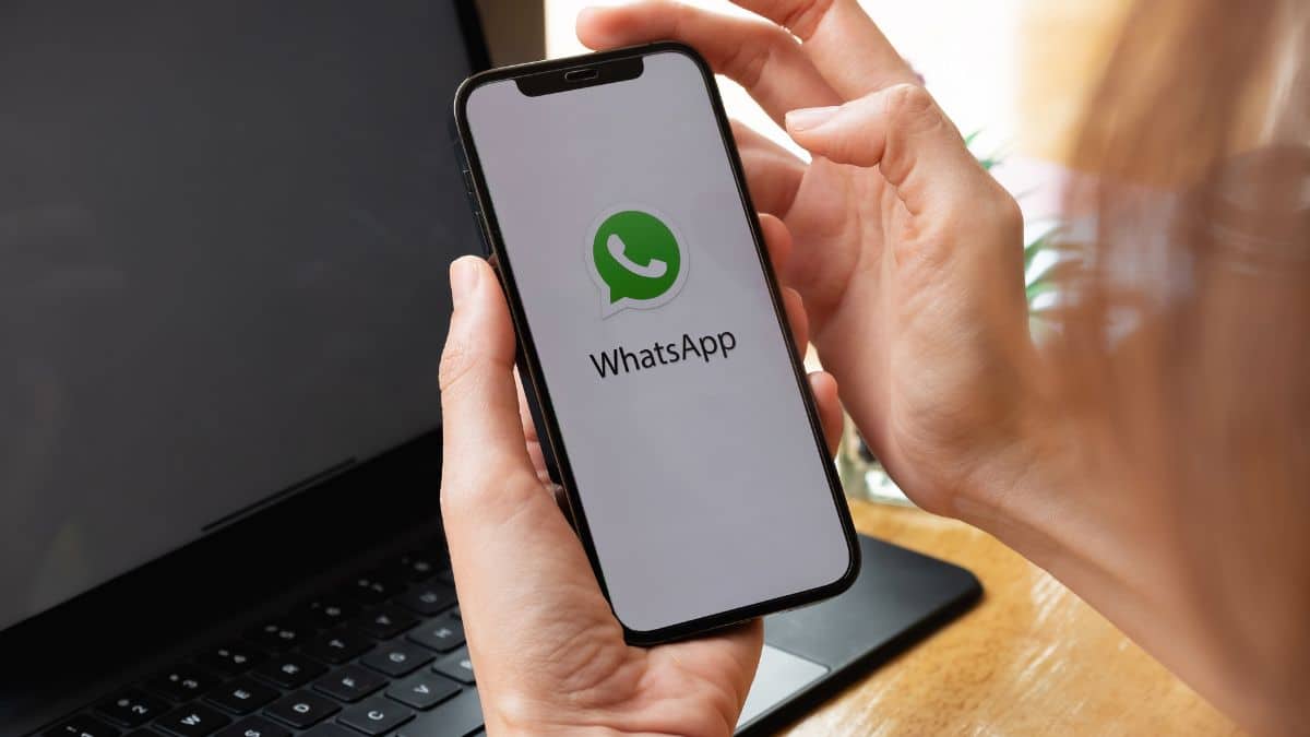 WhatsApp: l’astuce pour sauvegarder toutes vos conversations avant qu’elle soient effacées