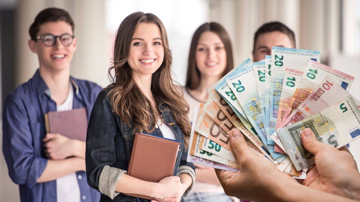 Alerte info: cette école paye ses élèves plus de 1500 euros par mois pour étudier