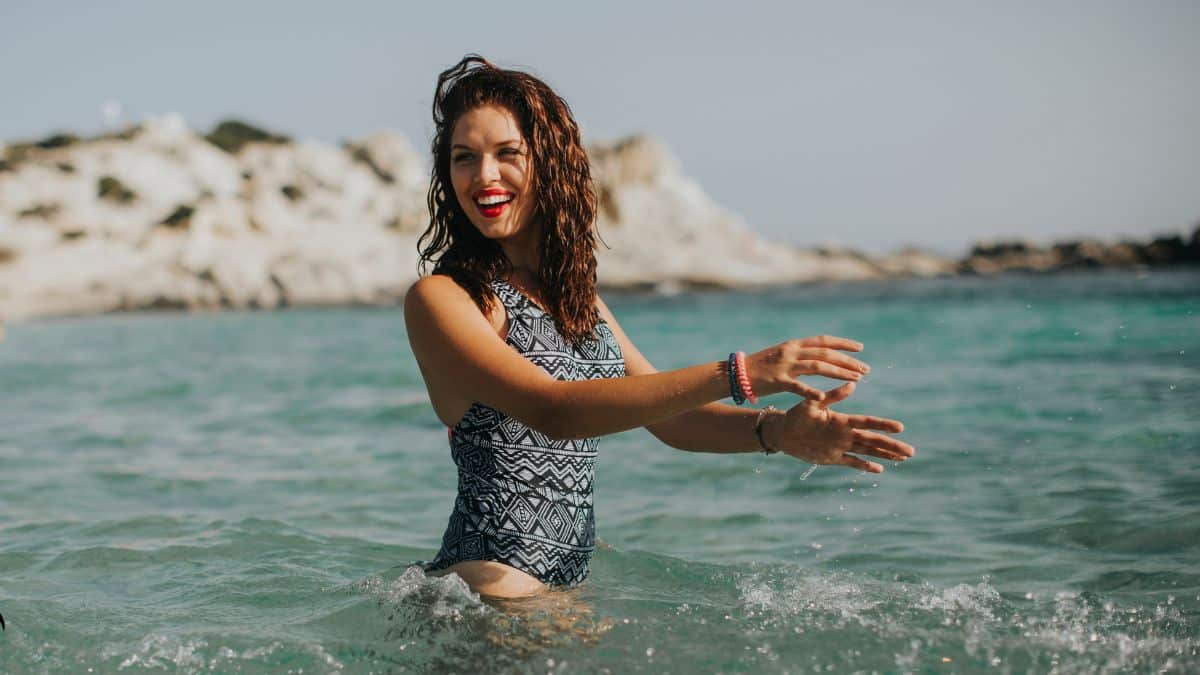 Vacances d’été: l’astuce pour savoir si l’eau de baignade est polluée ou non