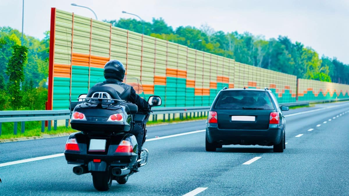 Les motards ne pourront plus faire ça sur la route après le 16 septembre c’est terminé