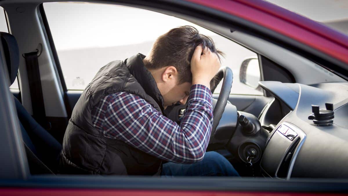 Permis de conduire: il ne respecte pas les distances de sécurité et prend une énorme amende