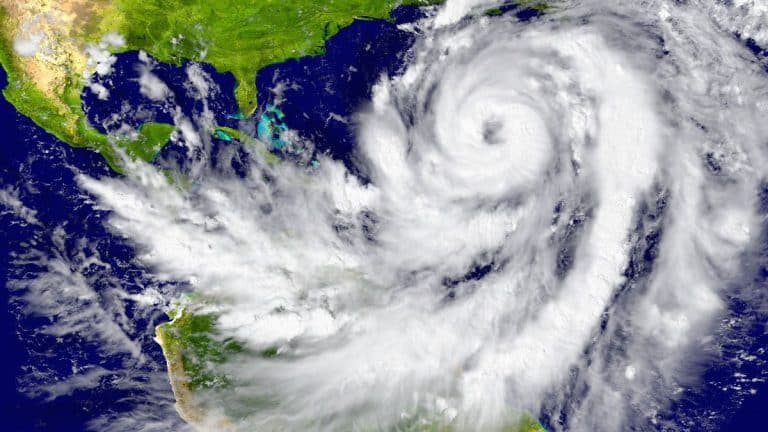 Alerte météo: une grosse tempête va frapper la France cette semaine