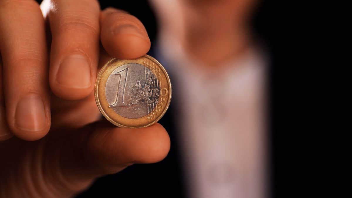 La liste complète des pièces de 1 euro qui peuvent vous rendre riche en 2024