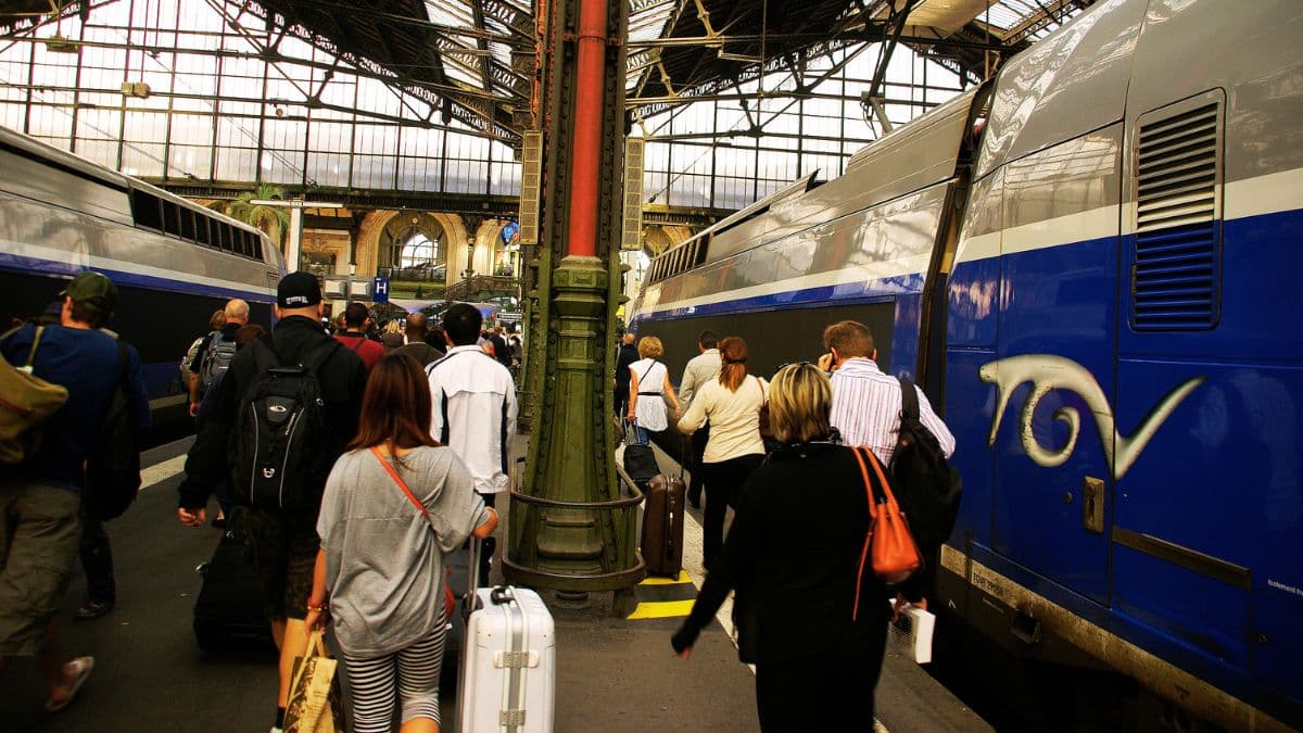 Cette grosse amende de 150 euros si vous prenez le train avec ce modèle de bagage à Noël