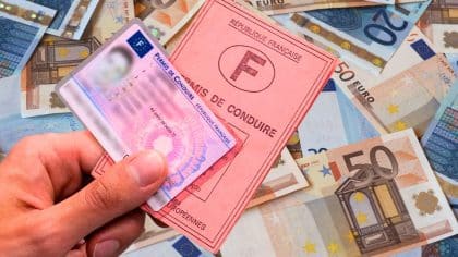 Permis de conduire: faut-il payer pour passer au nouveau format et les amendes en cas d’oubli